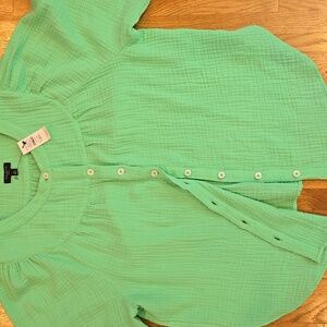 Talbot's Ladies Medium Petite Bright Green 100% Cotton Top